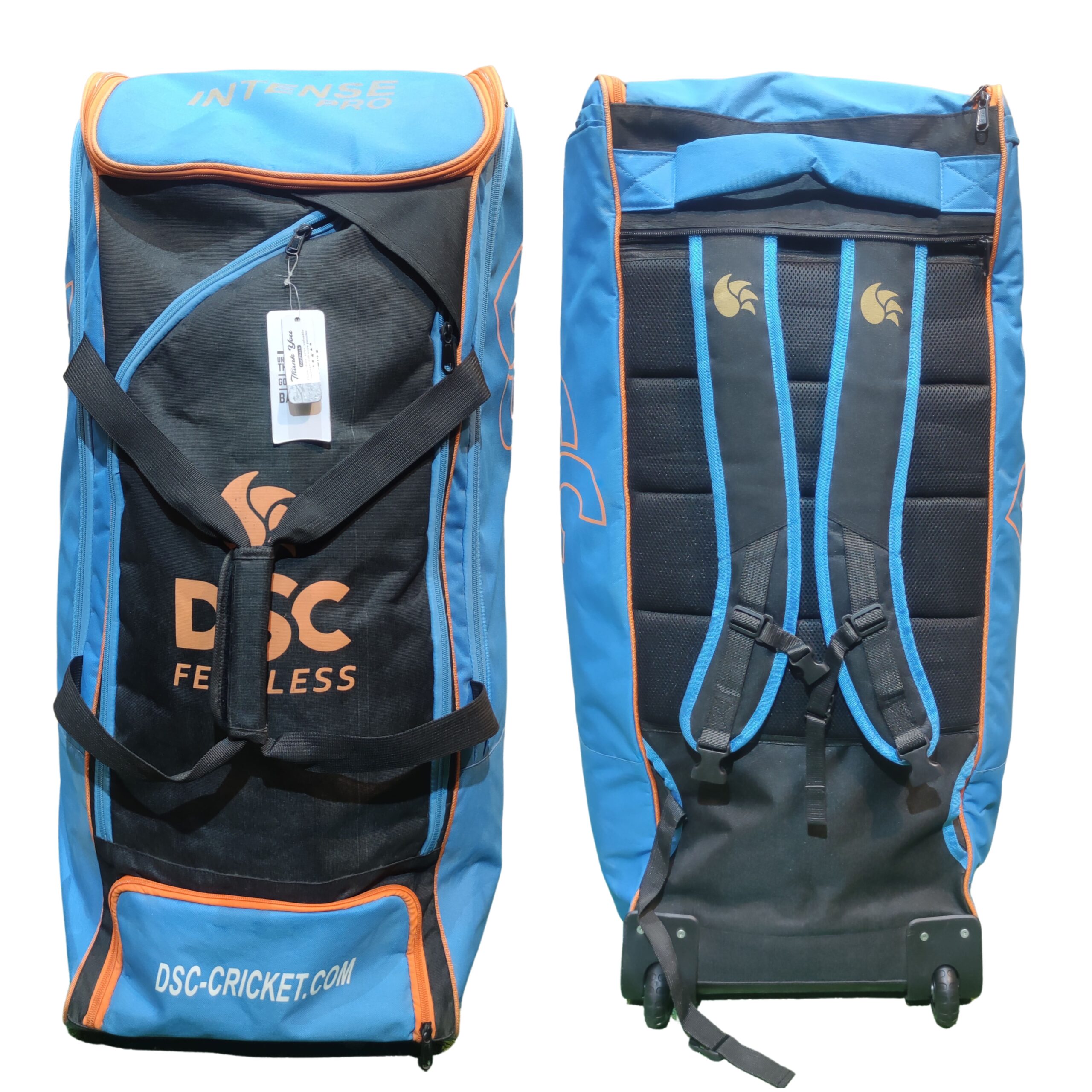DSC Fearless Intense Pro Duffle Wheelie Bag 2025 – Front & Back View for Pakistan Travelers Front and back view of DSC Fearless Intense Pro Duffle Wheelie Bag 2025 showing durable design and smooth wheels — trusted by travelers across Pakistan.