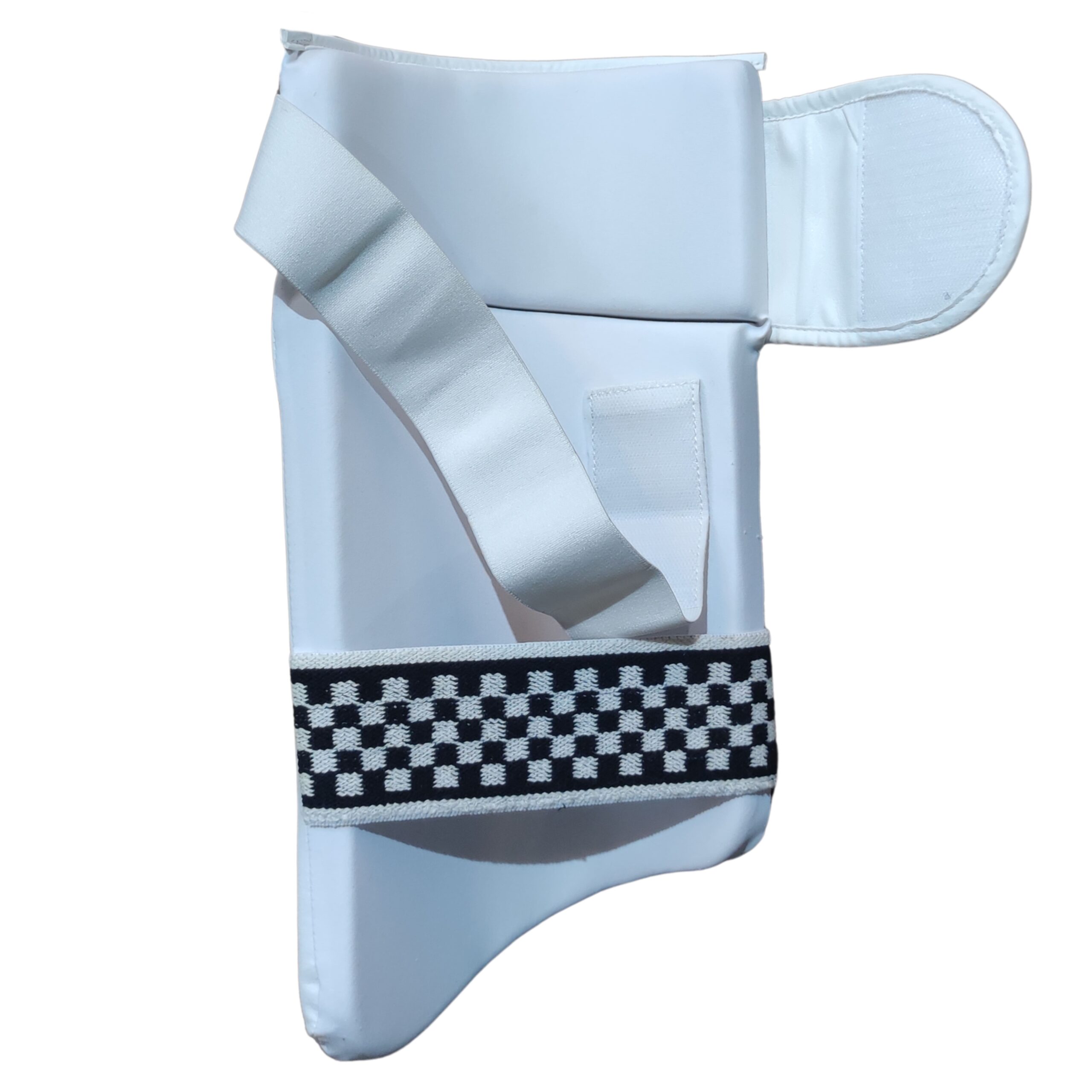 Gray-Nicolls Legend Thigh Pad 2025 Back View – Durable Cricket Guard Pakistan Gray-Nicolls Legend Thigh Pad 2025 back view highlighting durable design for cricket players in Pakistan