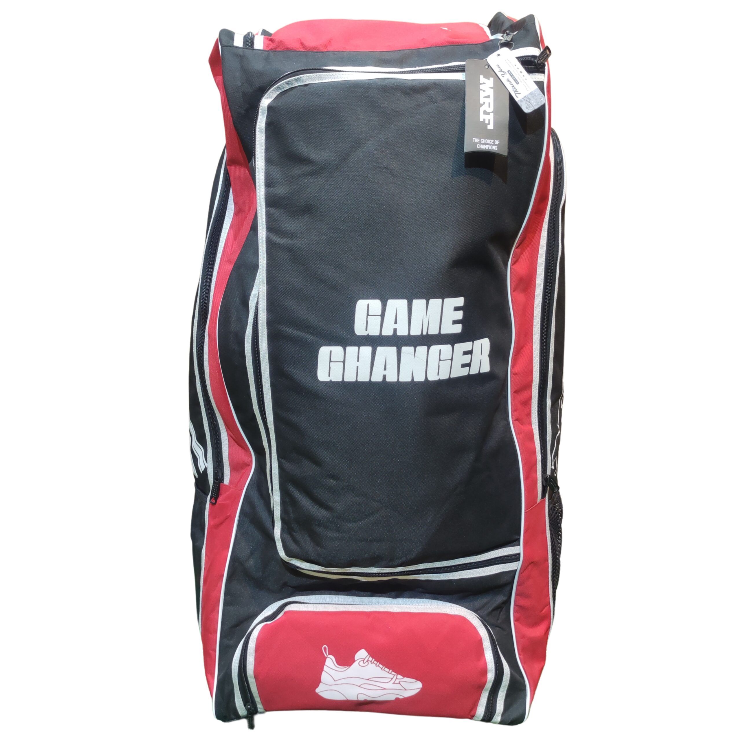 MRF Game Changer Wheelie Duffle Bag 2025 Front View – Durable Travel Bag Pakistan Front view of MRF Game Changer Wheelie Duffle Bag 2025, durable and spacious for travelers in Pakistan