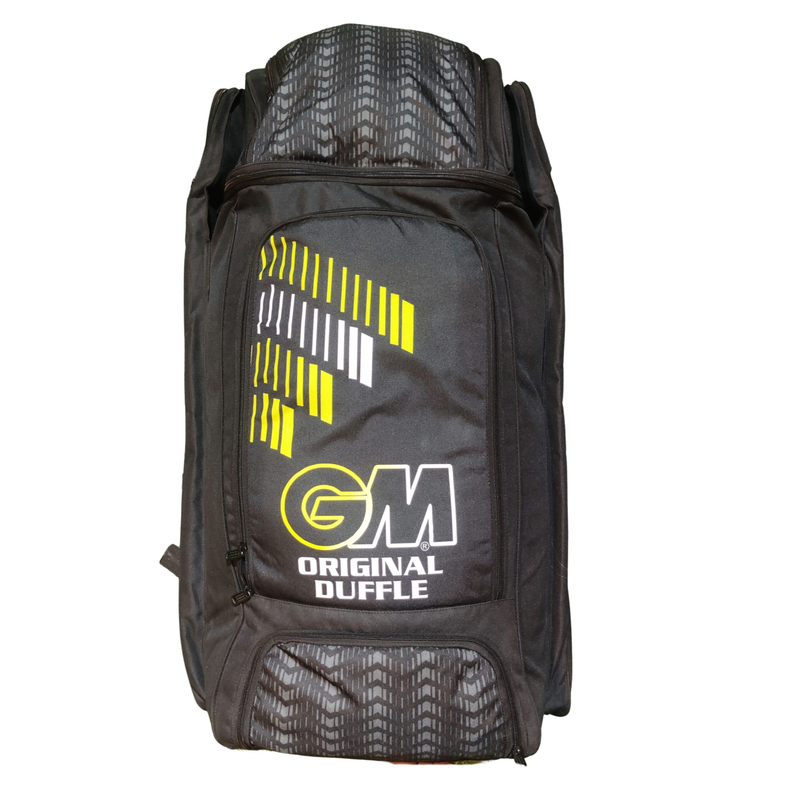 "Gunn & Moore Original Cricket Duffle Bag 2025 front view, showcasing premium design and durable construction for cricket players in Pakistan. Ideal for carrying cricket gear."