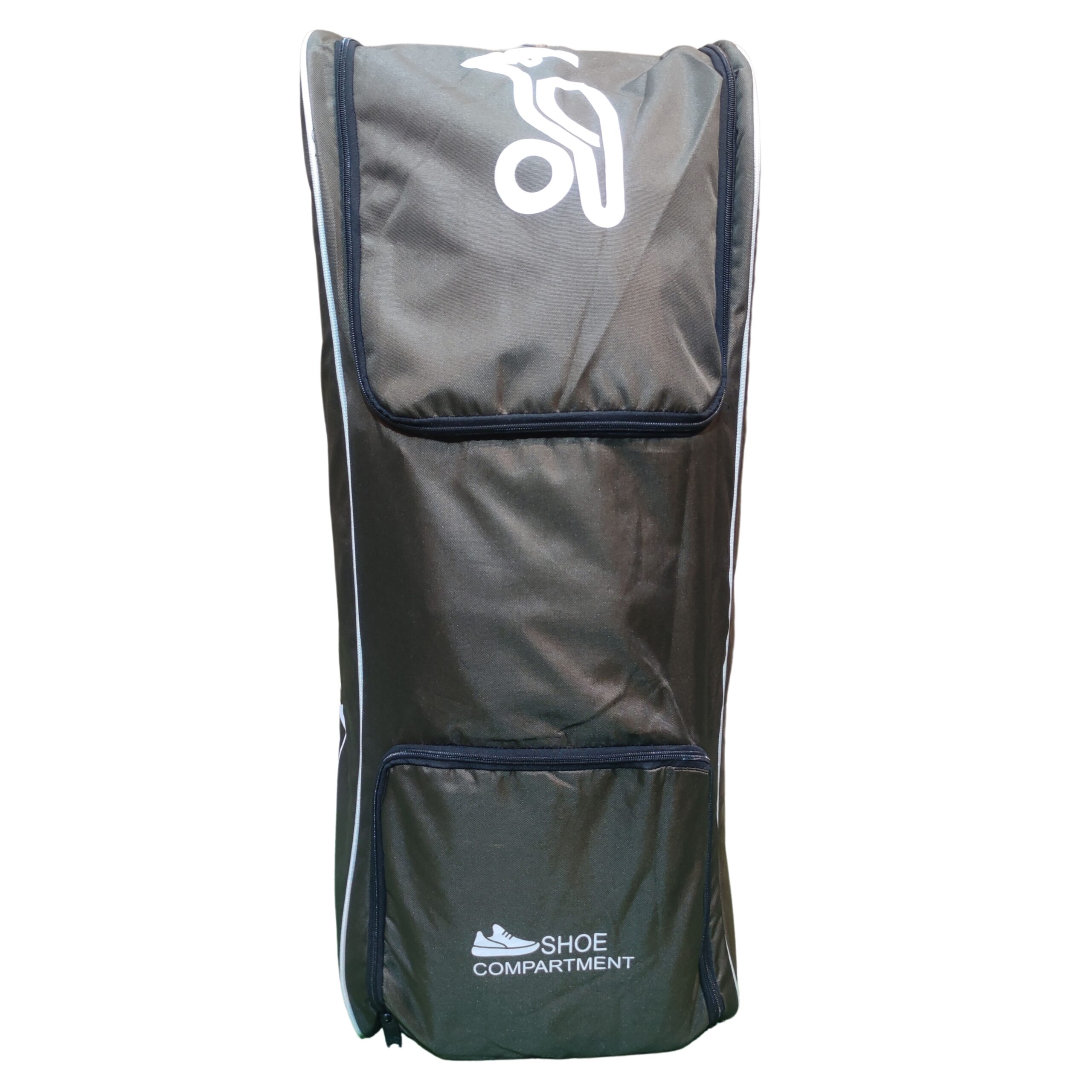 Kookaburra Legend Pro Duffle Bag 2025 Front View – Popular Cricket Bag in Pakistan Front view of Kookaburra Legend Pro Duffle Bag 2025, spacious cricket bag loved by Pakistani players