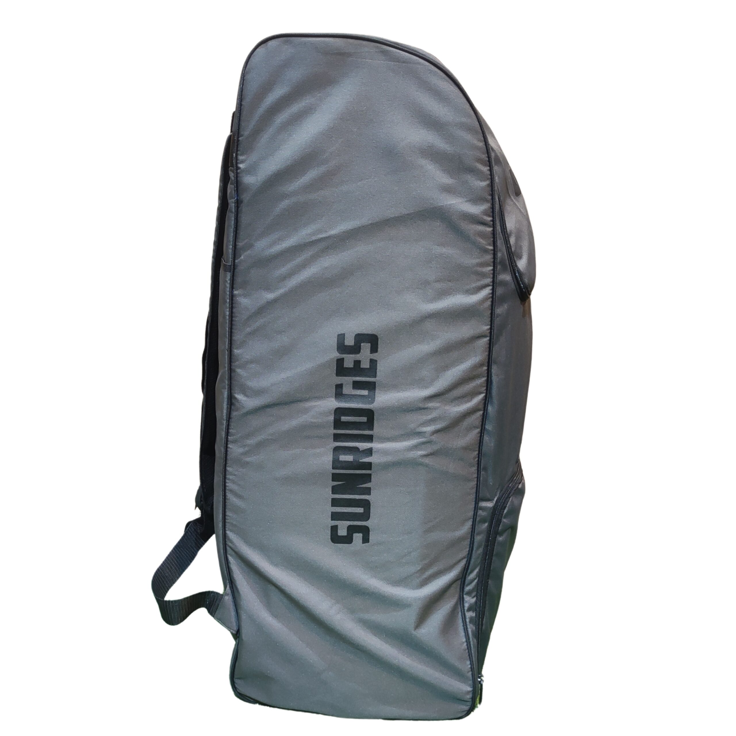 Lightweight and stylish SS Pro Duffle Bag 2025 perfect for weekend trips in Pakistan