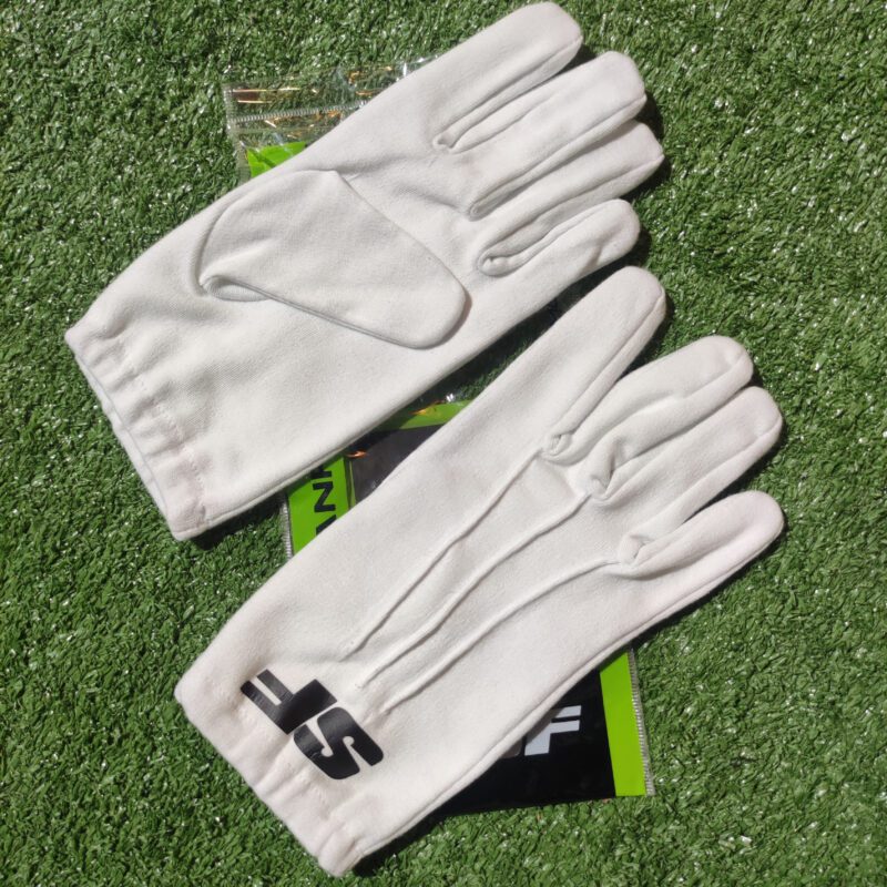SF Batting Gloves 2025 front view, ideal for cricket players in Pakistan, offering superior comfort and protection