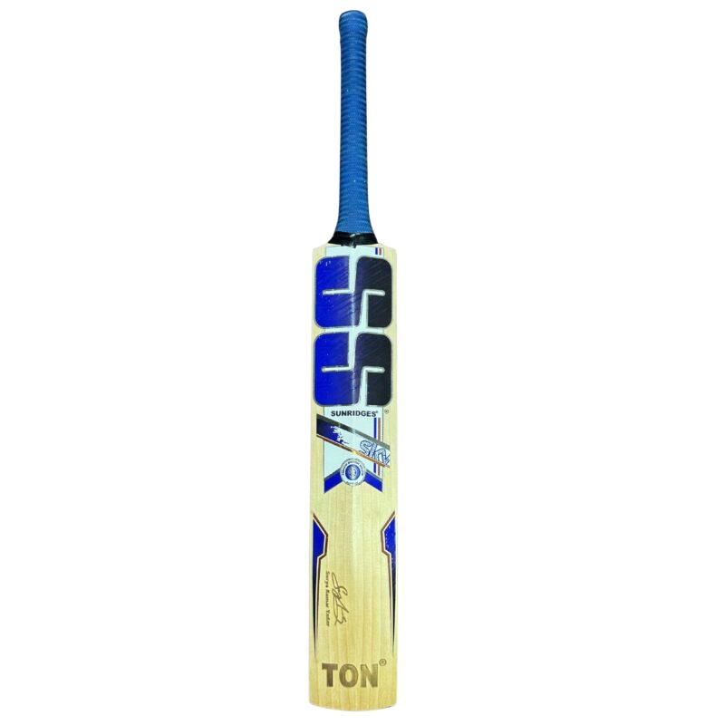 SS Sky Player Edition English Willow Cricket Bat - Back View SS Sky Player Edition English Willow Cricket Bat back view displaying top-tier willow wood for high-performance cricket.