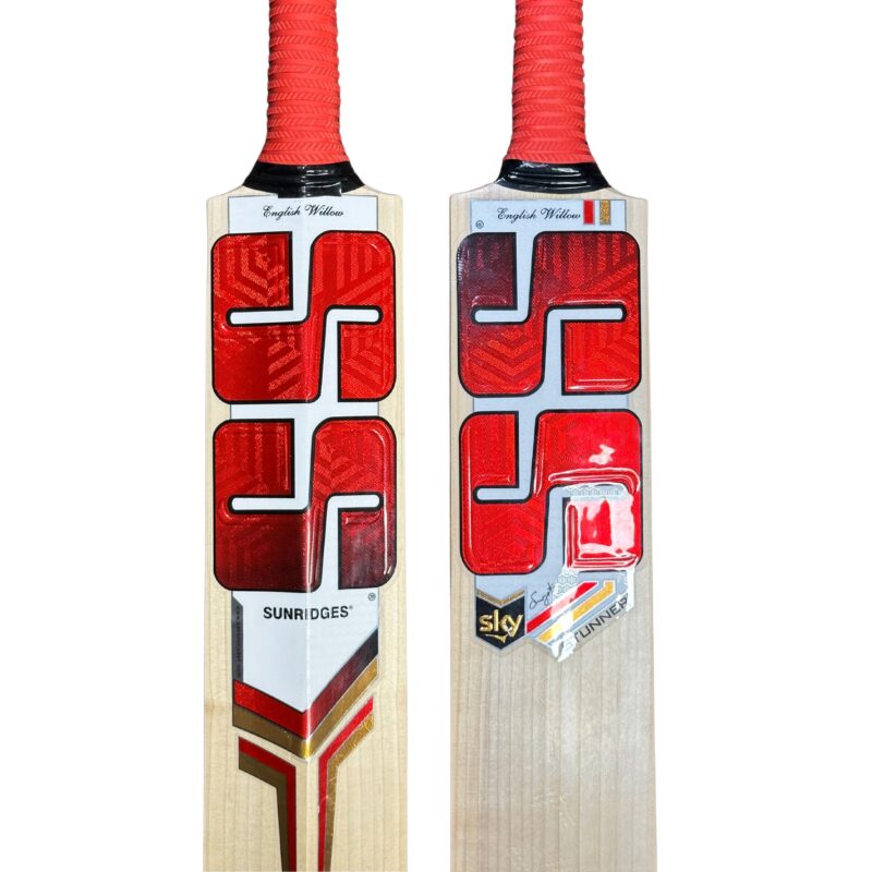 Close-up of SS Sky Stunner English Willow Cricket Bat 2025 handle, highlighting its comfortable grip for enhanced control and precision.