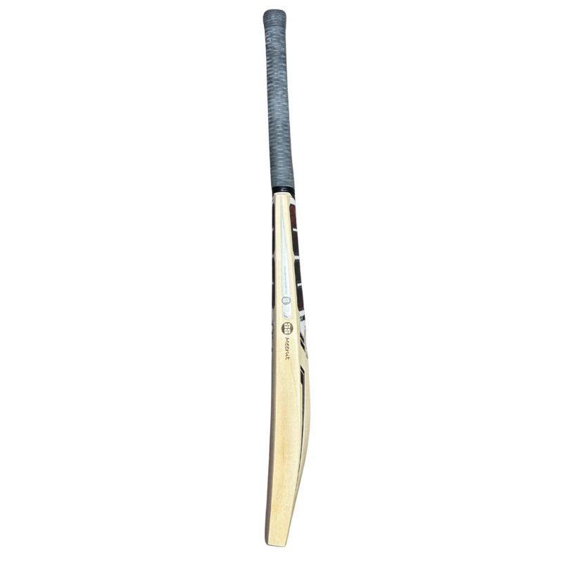SS World Cup Edition Power Plus Cricket Bat 2025 - Side View for Unmatched Control Side view of the SS World Cup Edition Power Plus Cricket Bat 2025, showcasing its sleek profile and durable construction.